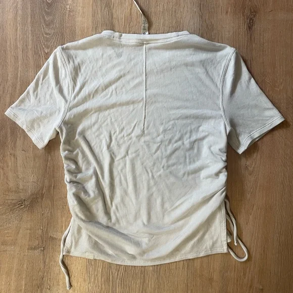 Lululemon Side Cinch Ribbed T-Shirt - Picture 6 of 8